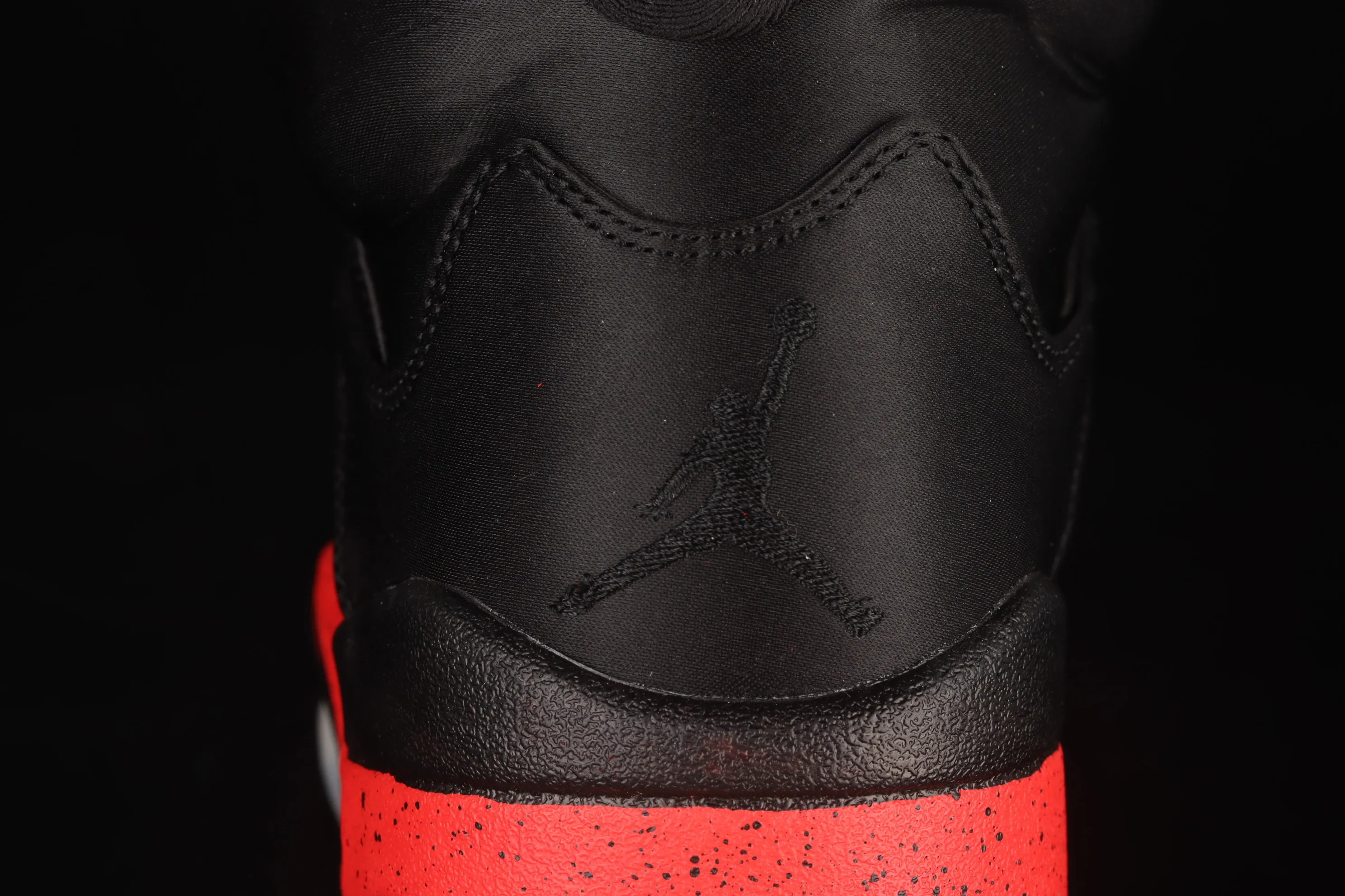 All categories Air Jordan Jordan series basketball shoes Air Jordan 5 Air Jordan 5 Satin Bred AJ5 Joe 5 black and red silk 3M reflective basketball shoes 136027-006
